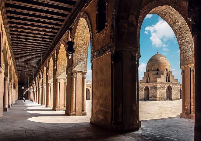 Amazing Ibn Tulun Mosque 3 Facts about oldest mosque in Cairo