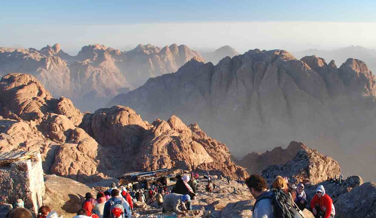 Hiking in Egypt: Exploring the Landscapes of the Pharaohs