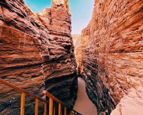 Colored Canyon1