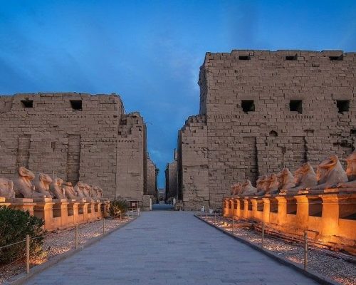 Tour Inside Karnak Temple3